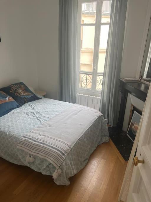 Guest Room Nearby Champs Elysees Paryż Zewnętrze zdjęcie